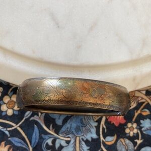 Victorian Style Floral Motif Hinged Bangle Bracelet